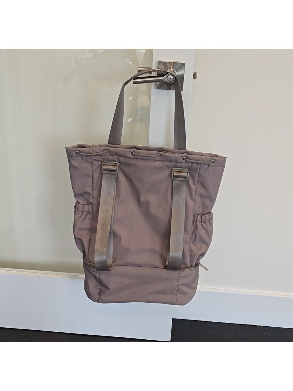 Beyond Yoga Convertible Gym Bag Backpack in Birch NEW! - Picture 10 of 12
